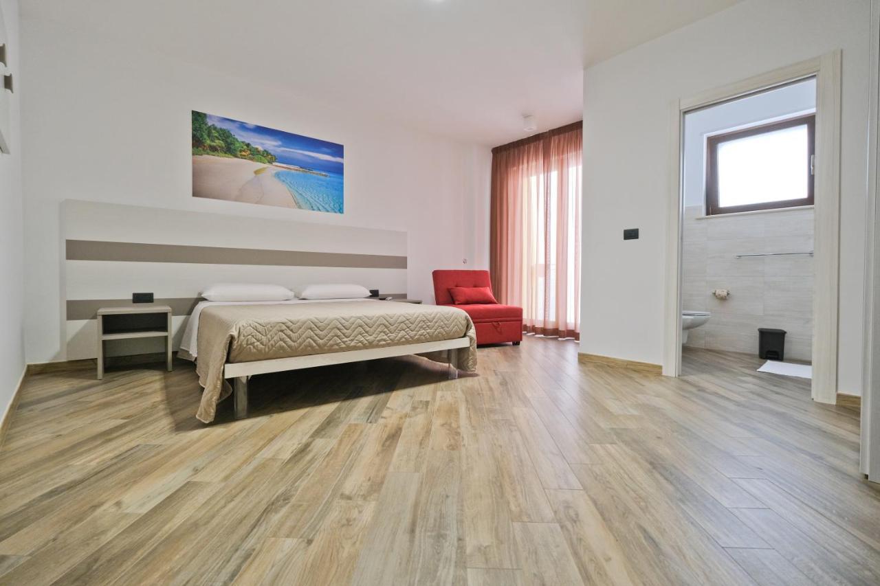 Il Porto Affittacamere B&B Brindisi Zewnętrze zdjęcie